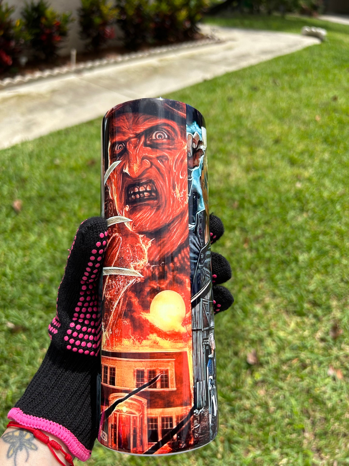 Horror 20oz Skinny Tumbler