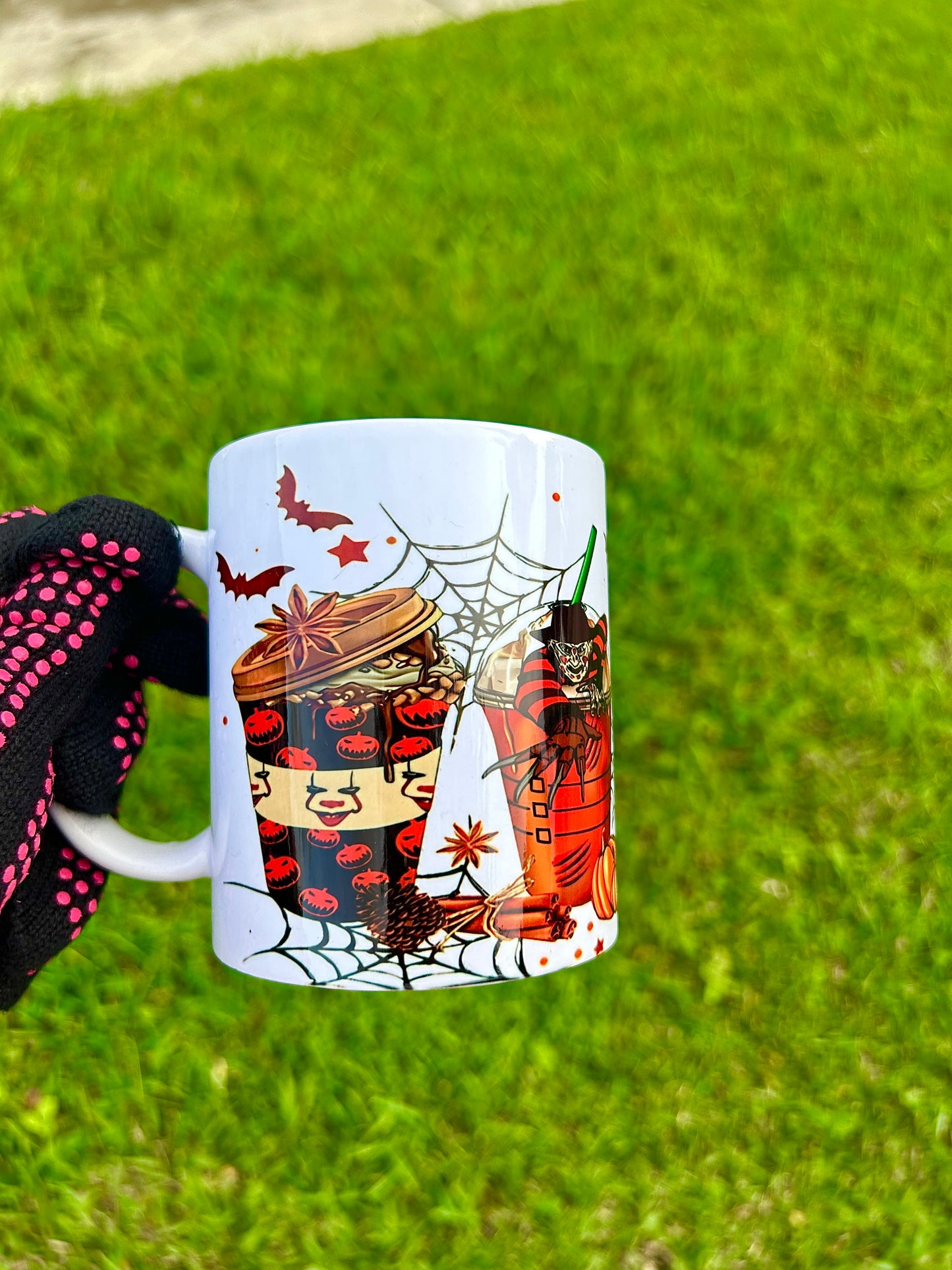 Horror mug 12oz