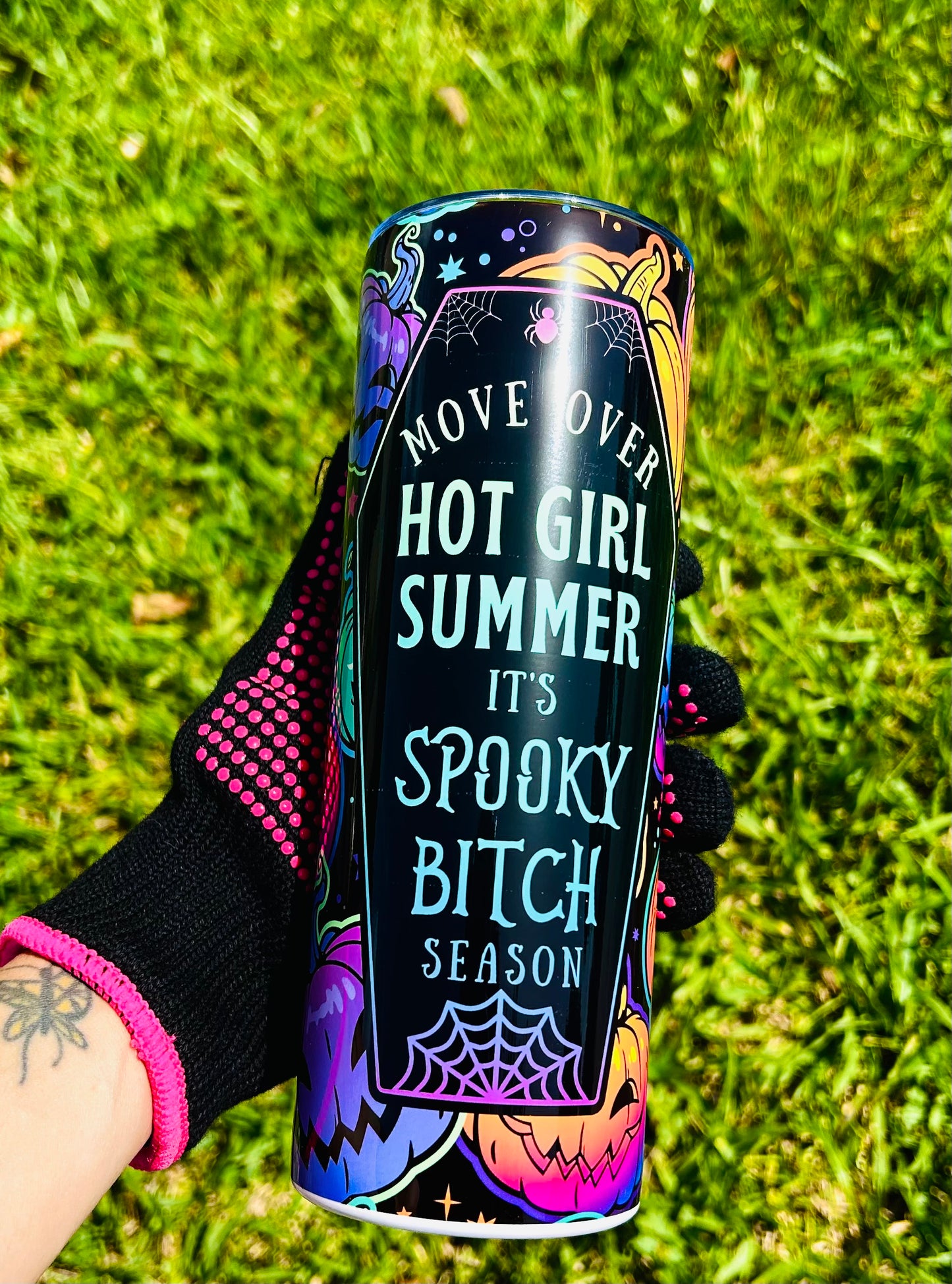 Spooky Bitch Season 20oz skinny